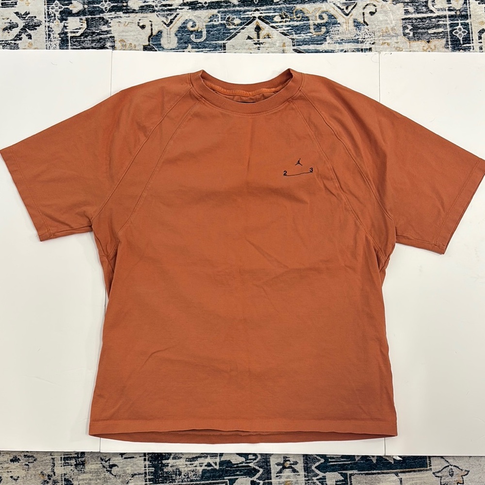 Air Jordan Men's Orange T-Shirt rust oxide large vintage style short sleeve